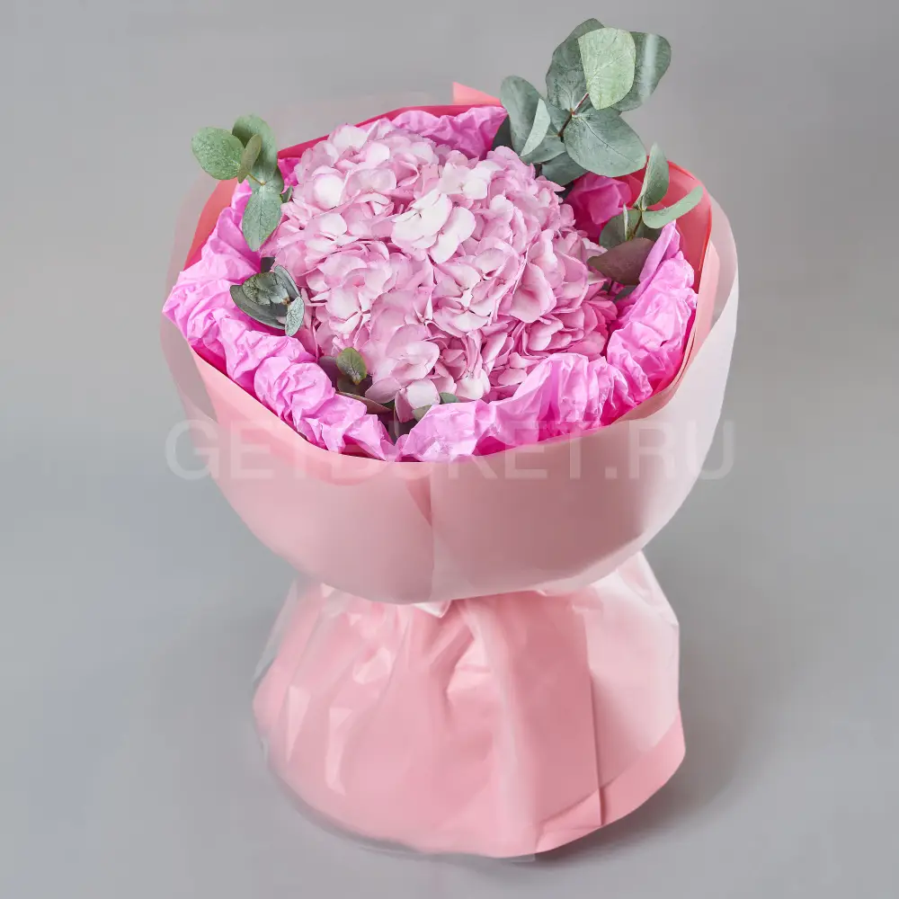 219743 Букет из розовой гортензии с эвкалиптом