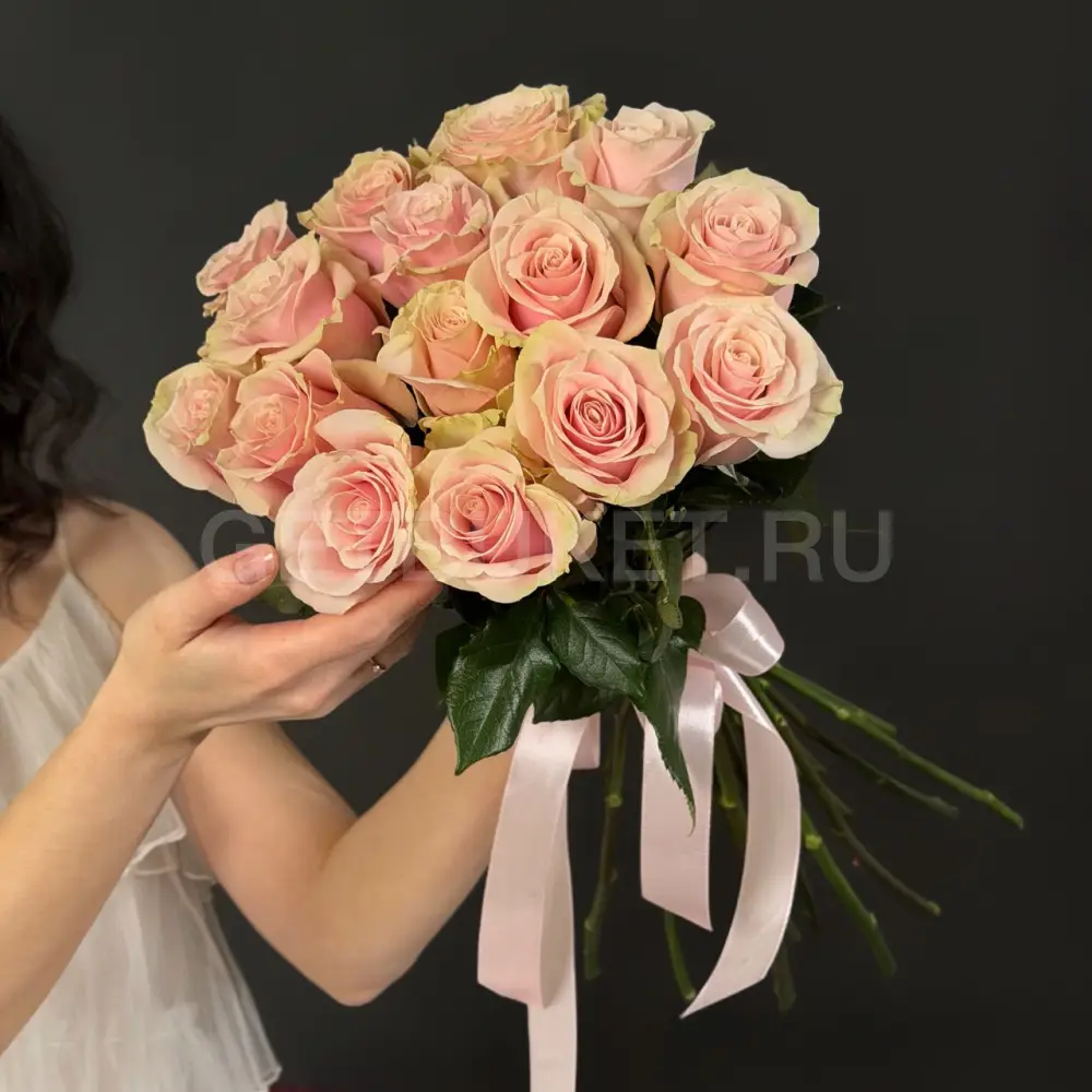 66052 Букет из 15 нежно-розовых роз